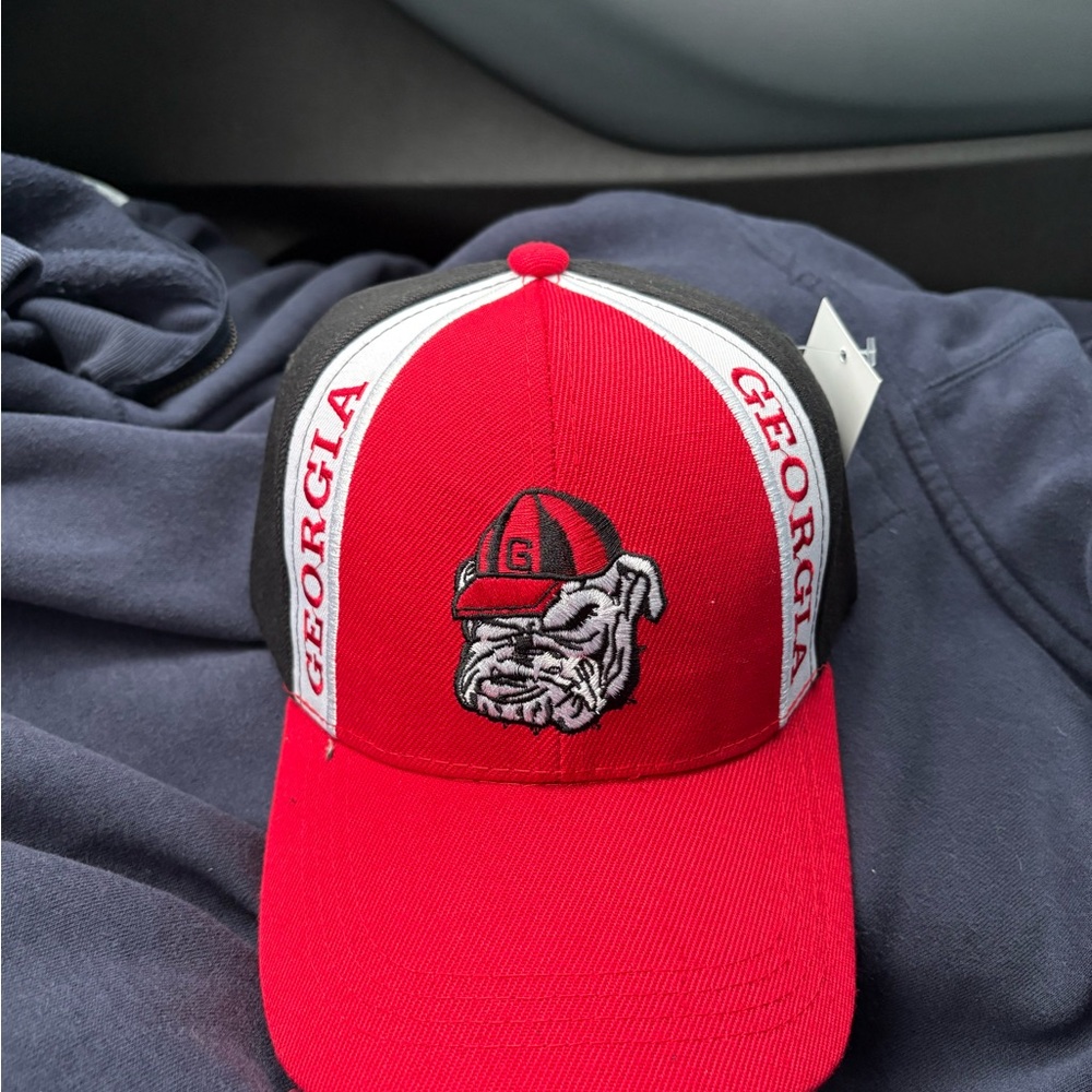 Georgia Bulldogs Red and Black Cap